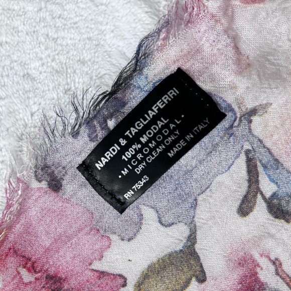 3 Multi-Colored Fashion Scarves - Picture 9 of 15